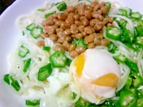 休日たまご－おくら納豆そうめん